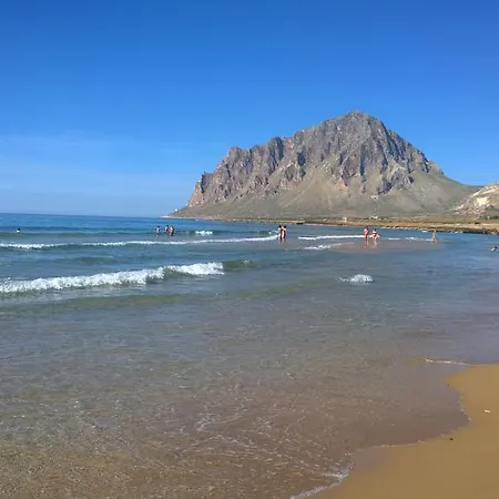 Sul Golfo Di Bonagia *