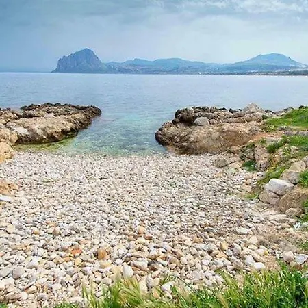 Sul Golfo Di Bonagia *